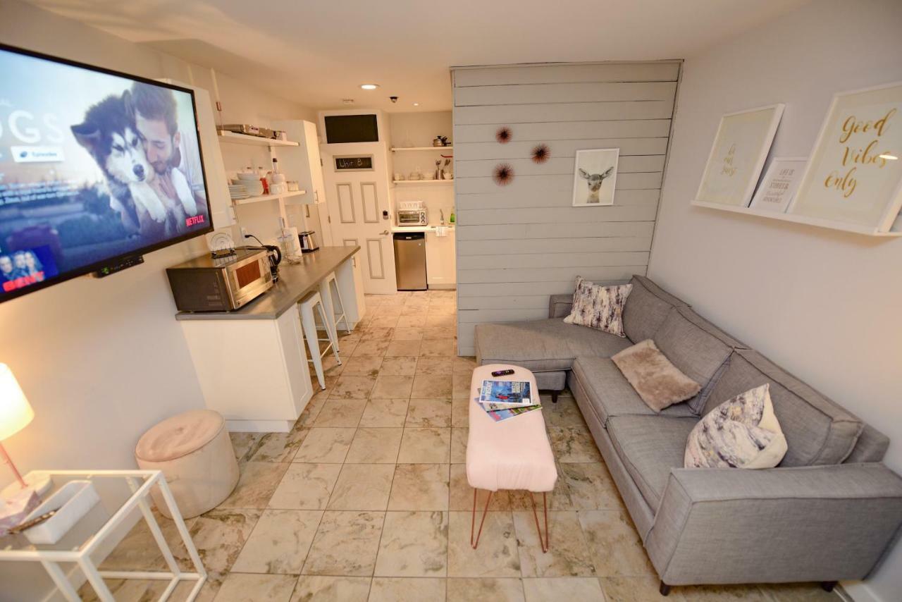 Newly Renovated Whistler Studio Exterior foto